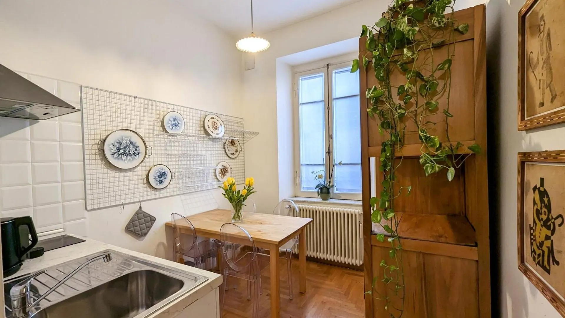 Charming Apartment In A 1910S Building 2 Min Walk From The Colosseum İtalya