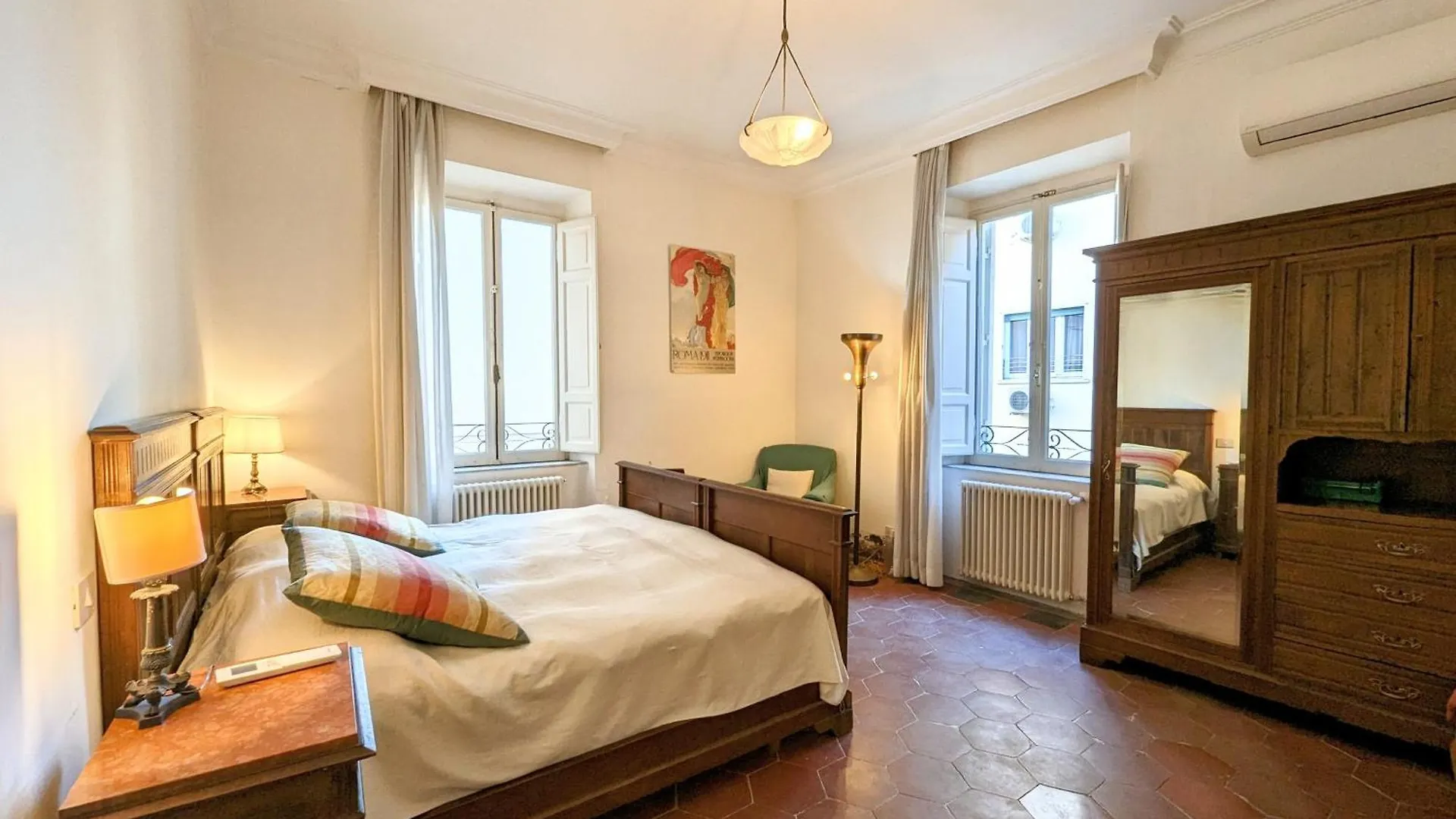 Charming Apartment In A 1910S Building 2 Min Walk From The Colosseum 0*, רומא איטליה
